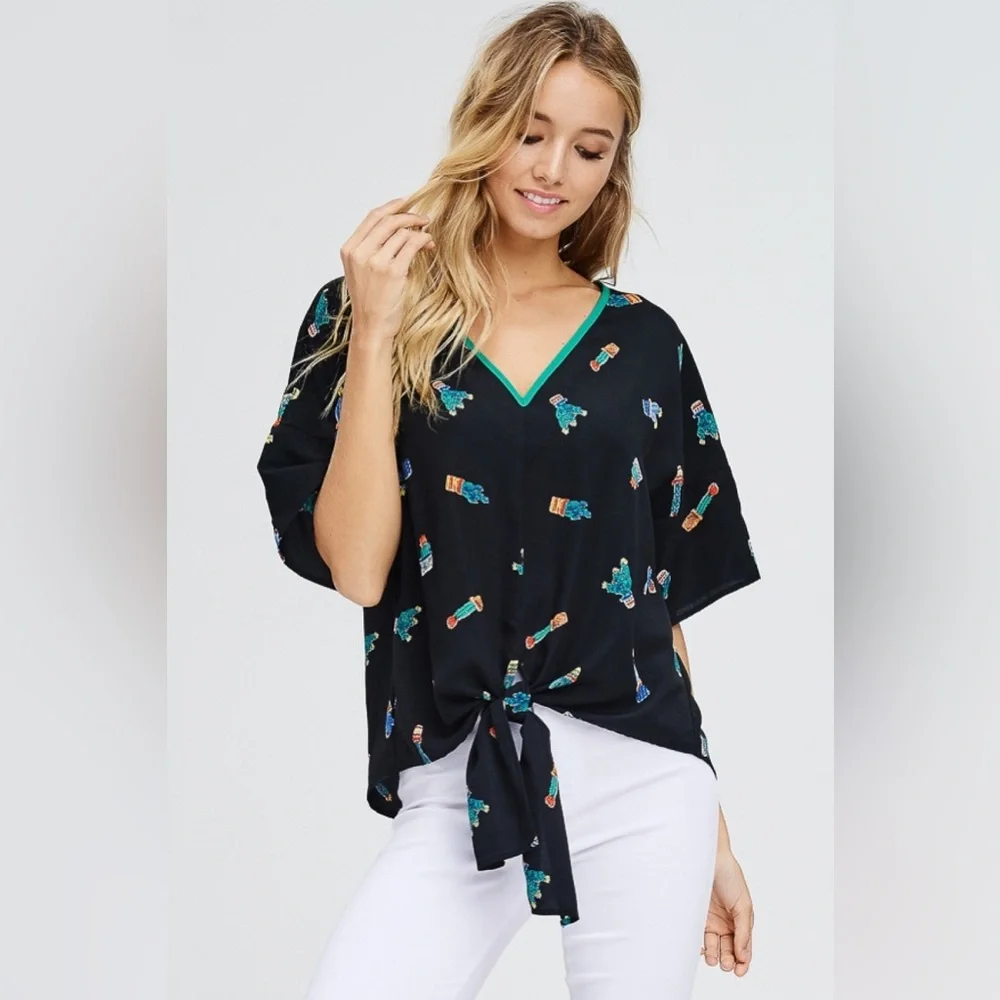 NWT White Birch Plant Print Button Tie Knot Short Sleeve Top, Black/Green Multi - Picture 2 of 3